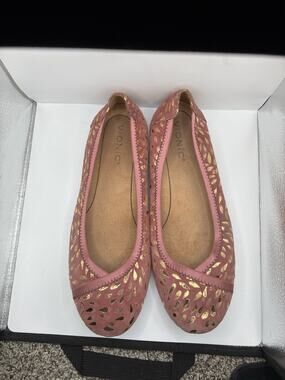 Vionic Caroll Womens Size 8.5 Pink Gold Suede Cutout Ballet Flat Shoes Comfort